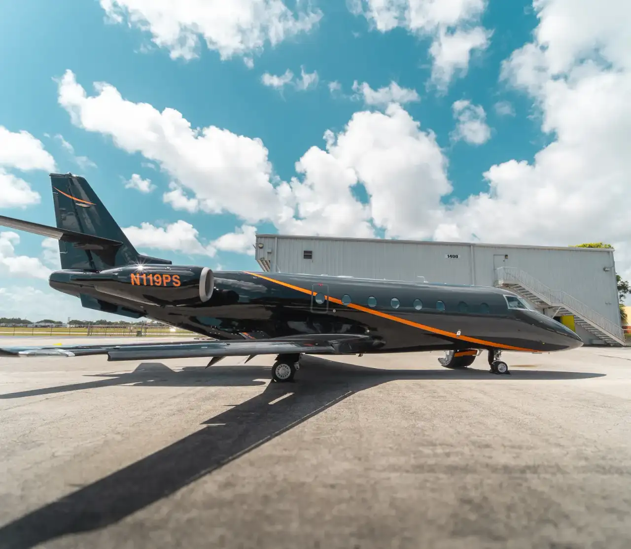 G-200 N119PS  detail 12