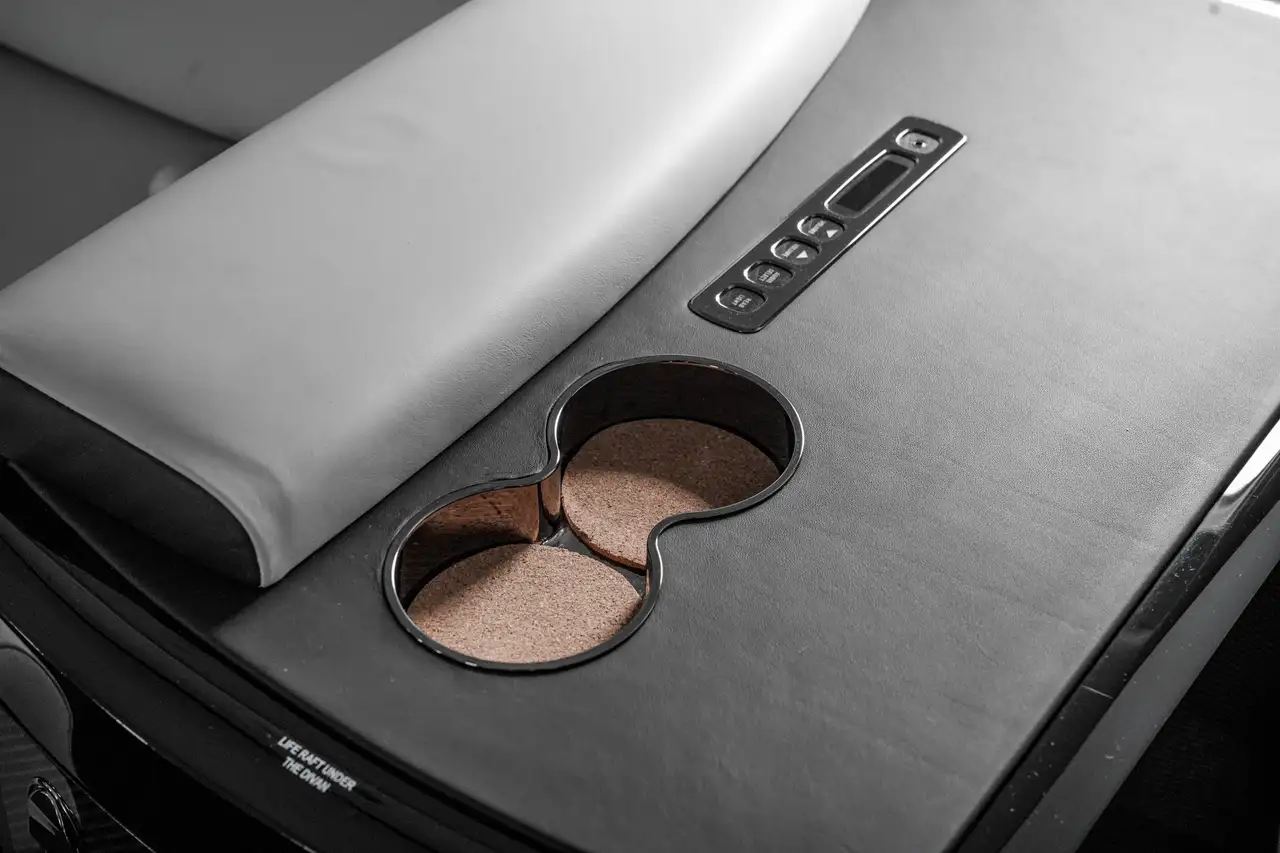 MCLAREN N902AG detail 15