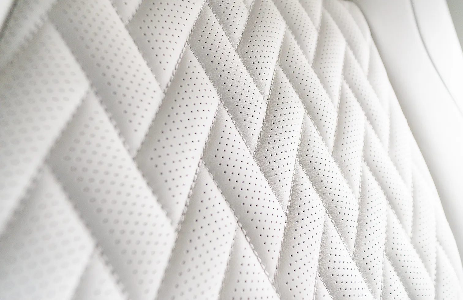 Bespoke cabin architecture by Mutati Design